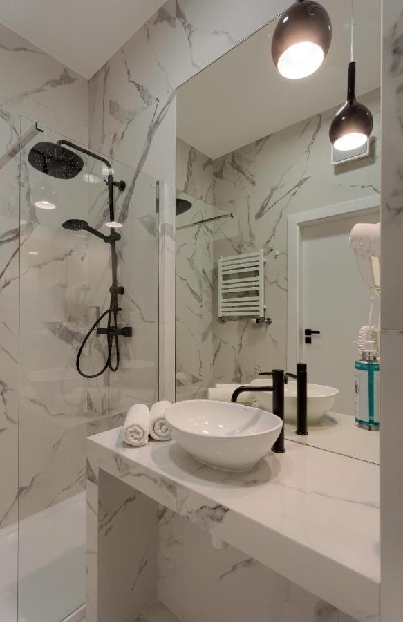 Apartamenty Prymasa Residence Varsavia Esterno foto
